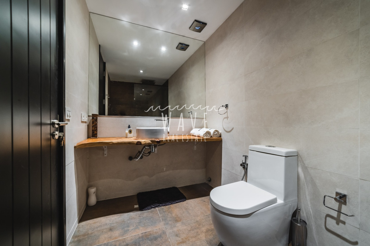 Casa ID.4821 - Alquiler Temporal, Casa en El Chorro con vista al mar, 4 dormitorios y 6 baños