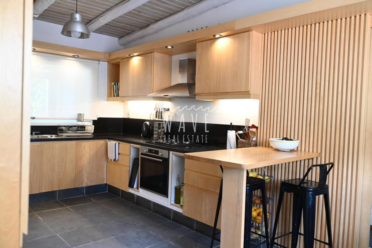 Casa ID.4664 - La Barra, a 5 minutos de todo, en entorno de chacras, 4 dormitorios, piscina, gran jardín.