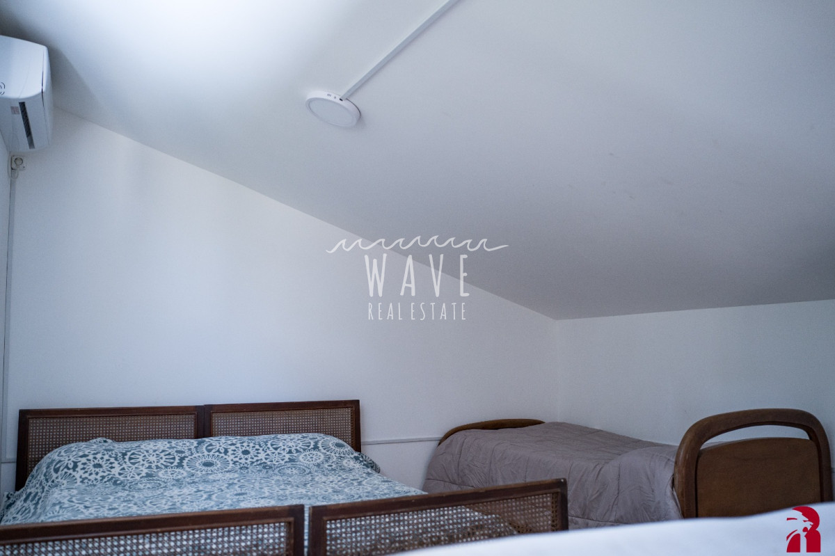 Casa ID.5308 - Venta de casa de 4 dormitorios + dep. en Cantegril, Punta del Este