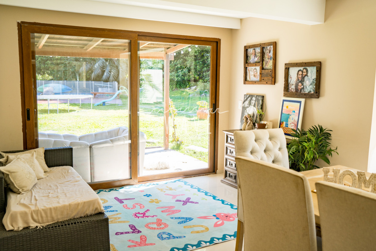 Casa ID.5035 - Alquiler temporal Casa San Rafael Punta del Este, 8 suites, 200 mts del mar! 