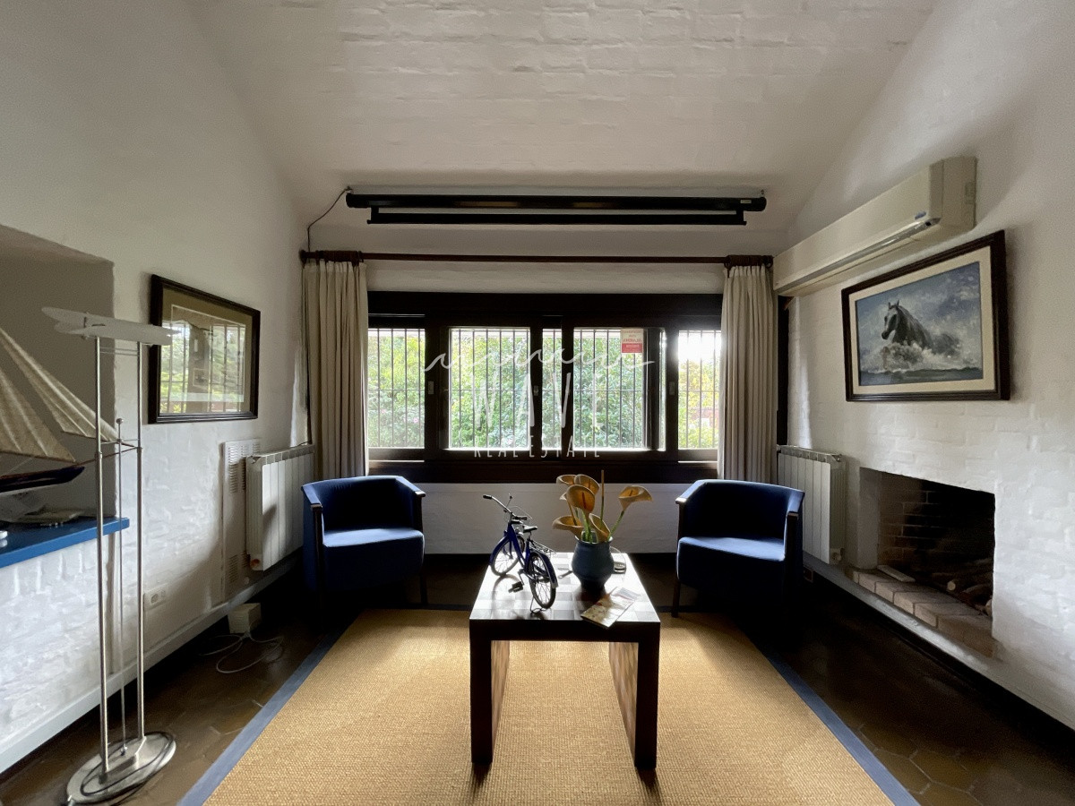 Casa ID.1562 - VENTA- MAGNIFICO CHALET EN ZONA GOLF- PUNTA DEL ESTE