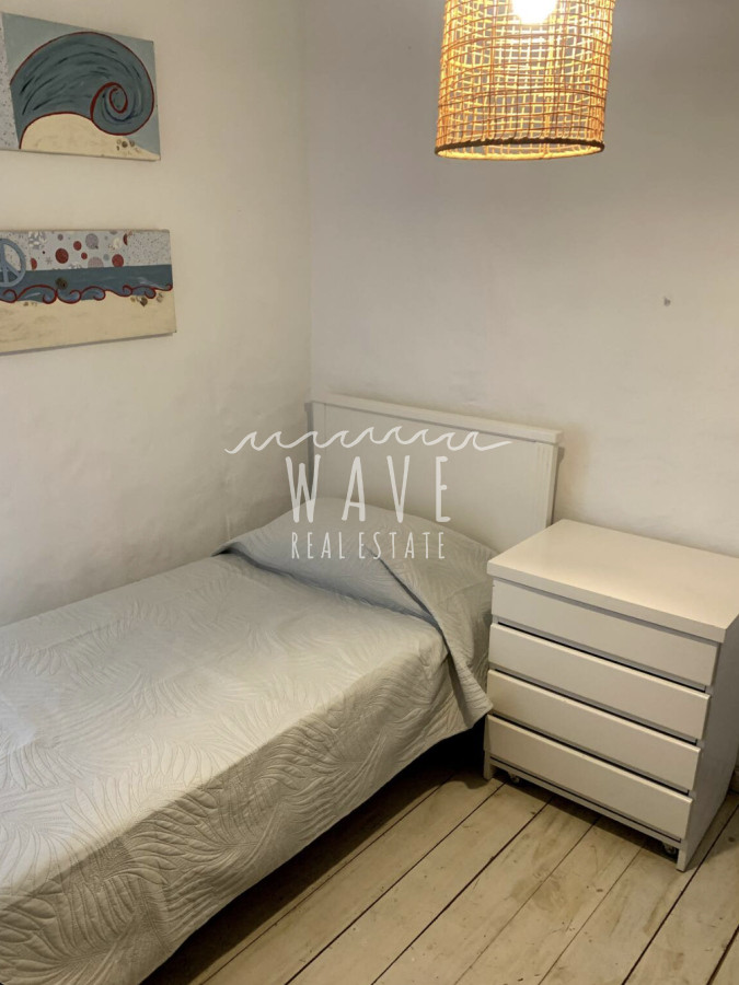 Casa ID.4716 - Venta de casa en El Tesoro,4 dormitorios y piscina.