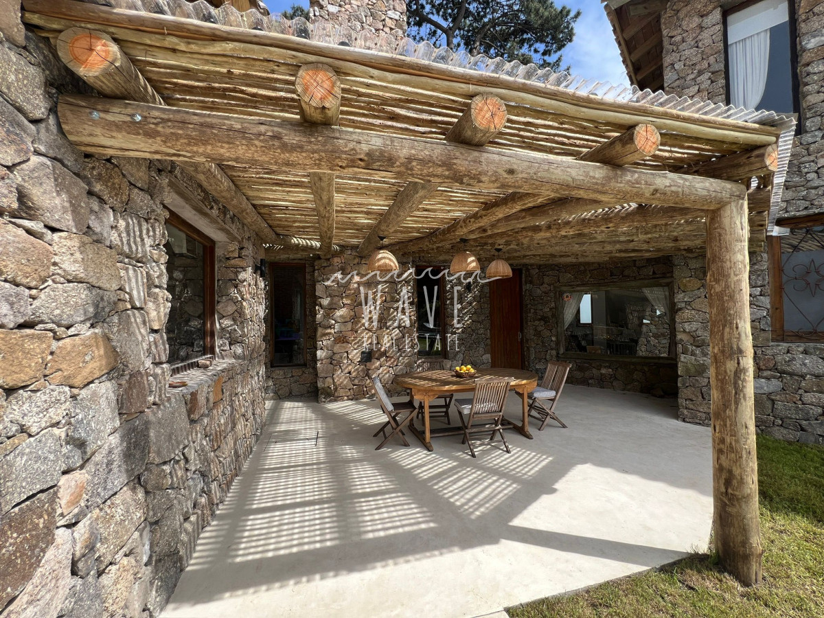 Casa ID.4541 - Alquiler de Temporada, Casa en Barrio Marly, 3 dormitorios