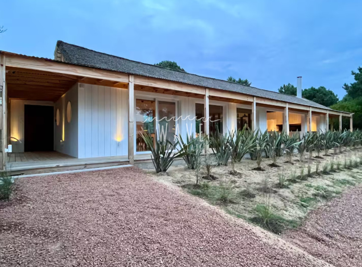 Casa ID.5919 - Alquiler Casa 3 dormitorios en Laguna Escondida Jose Ignacio 