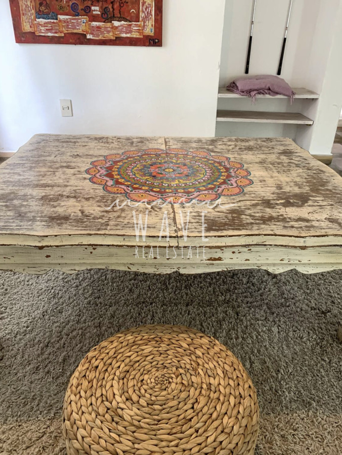 Casa ID.4716 - Venta de casa en El Tesoro,4 dormitorios y piscina.