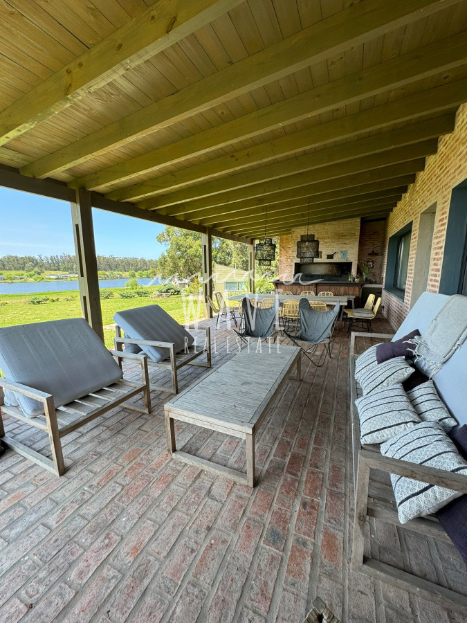 Casa ID.4563 - Alquiler de verano ,  espectacular casa de 5 dormitorios en barrio privado, Pueblo mio Manantiales 