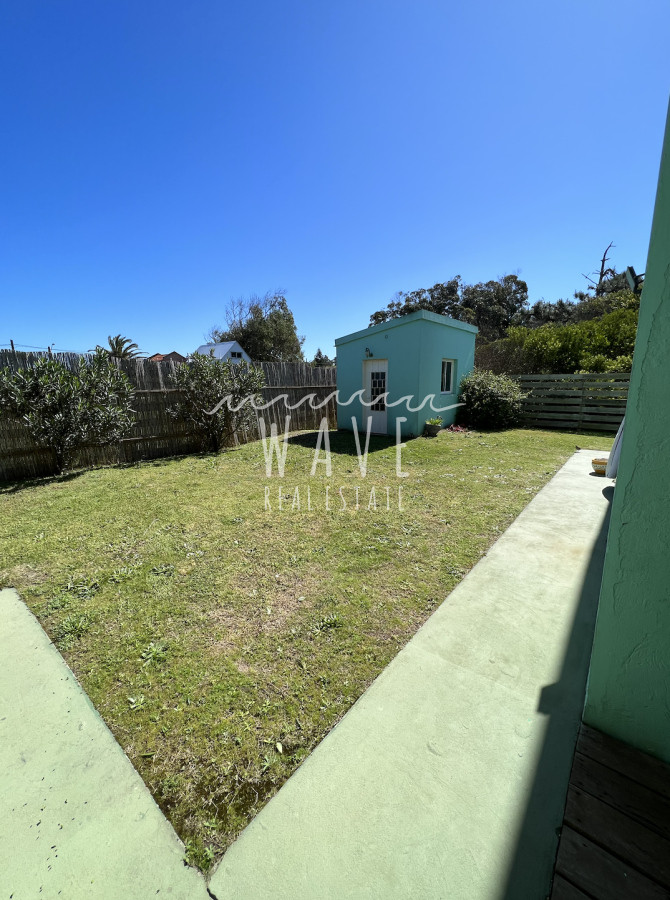 Casa ID.802 - Casa en Alquiler Temporal de Verano, con 3 dormitorios, en Balneario Buenos Aires, 50 metros del mar