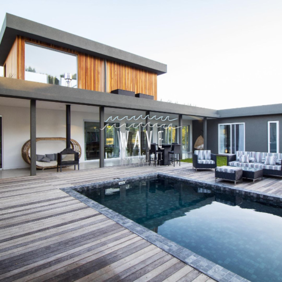 Casa ID.1767 - Exclusiva Propiedad en Laguna Escondida. Alquiler y venta.
