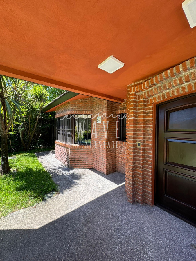 Casa ID.4628 - Alquiler espectacular casa en Beverly Hills, Punta del Este 