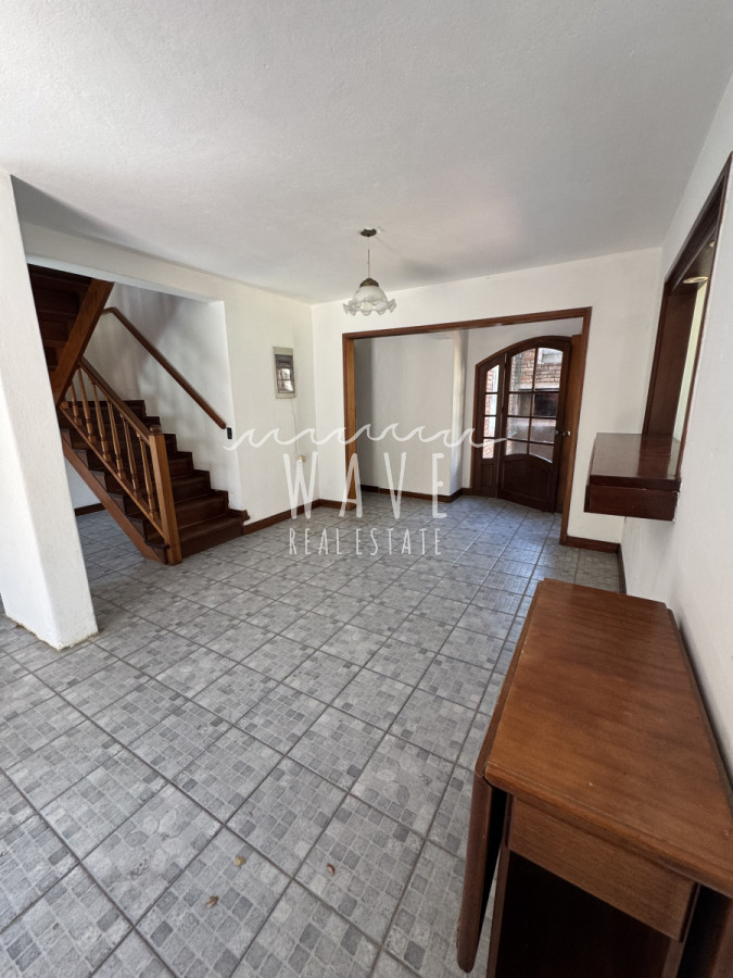 Casa ID.4809 - Maldonado, Casa en Alquiler Anual zona colegios. 2 dormitorios.