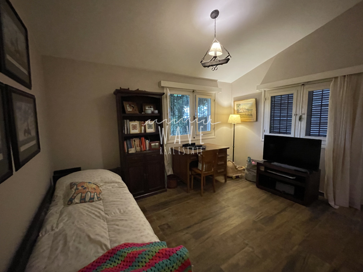 Casa ID.5057 - Hermoso chalet en playa mansa en alquiler de temporada 