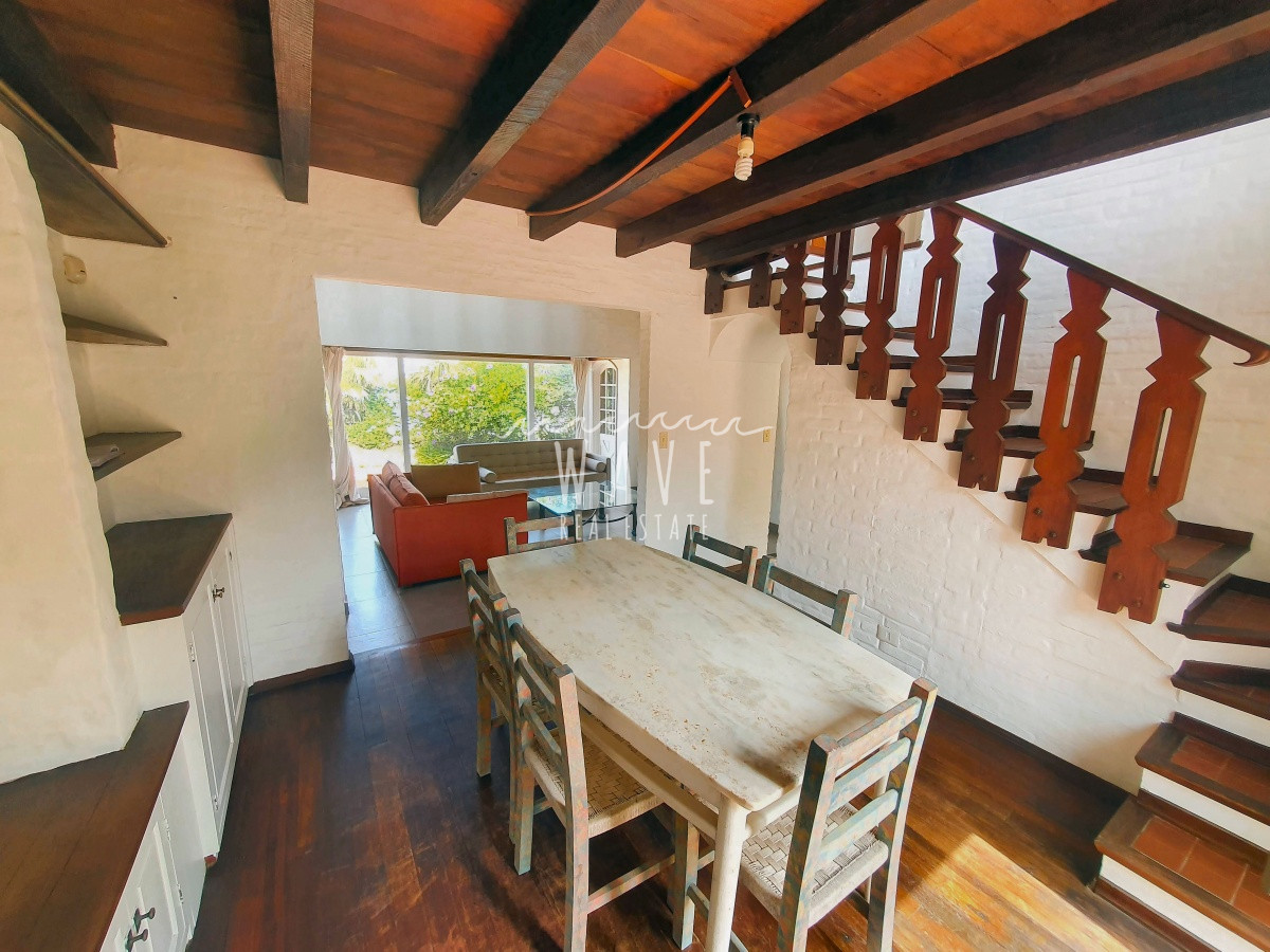 Casa ID.1391 - VENTA Y ALQUILER DE CASA DE 3 DORMITORIOS, 2 SUITES Y 3 BAÑOS EN LA BARRA