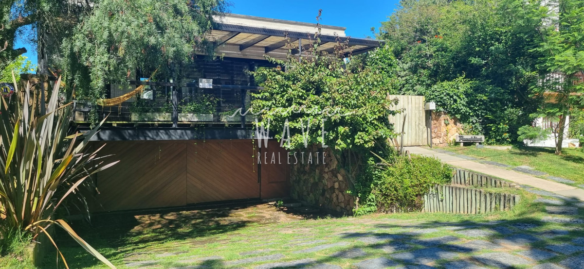 Casa ID.4320 - San Rafael, 3 dormitorios, dep. servicio, piscina cercada, gge.