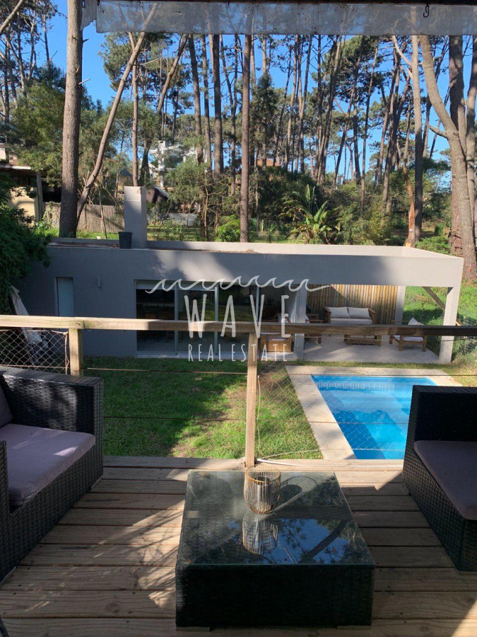 Casa ID.1140 - Alquiler Temporal de Verano, Casa de 3 dormitorios en Montoya, con piscina