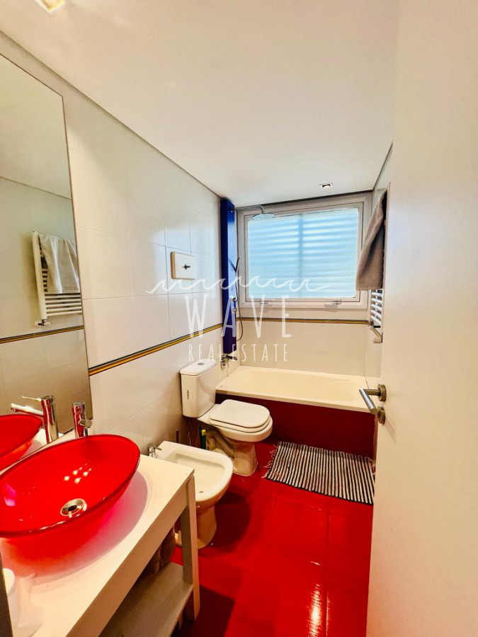 Casa ID.3971 - Venta de casa en Barrio Privado 400 m2 construidos. 