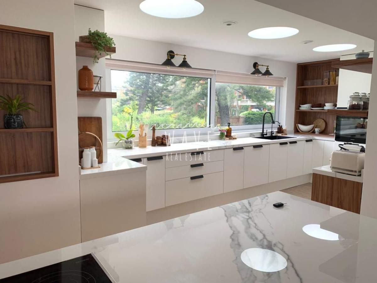 Casa ID.4289 - Moderna casa en alquiler temporal playa mansa 