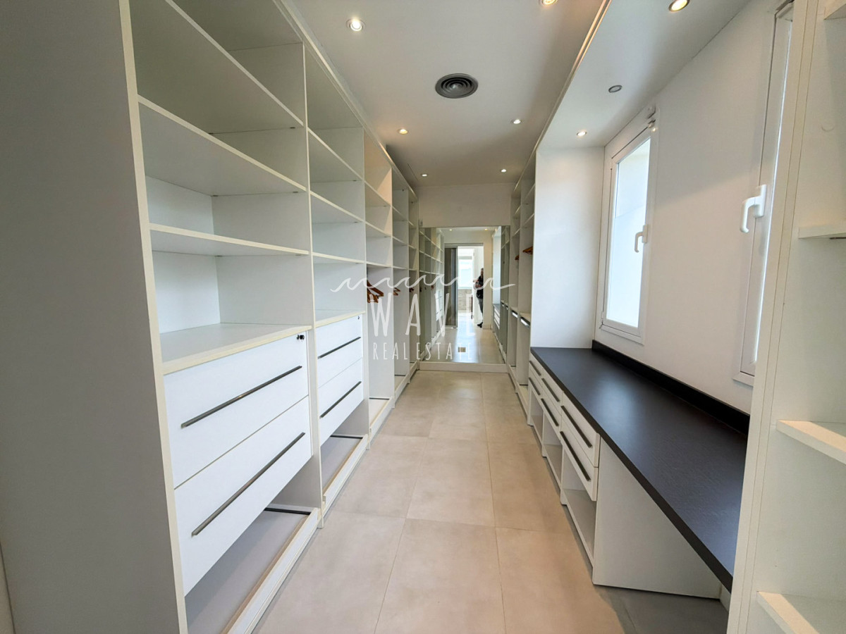 Casa ID.6136 -  Espectacular residencia de 6 suites en Laguna Estates | 5.000 m² de terreno y vista a Laguna Blanca