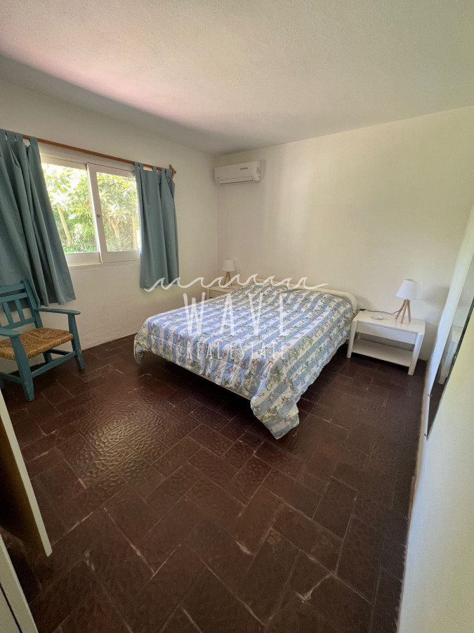 Casa ID.1532 - La Barra 3 dormitorios y 2 baños, jardín, parrillero. 