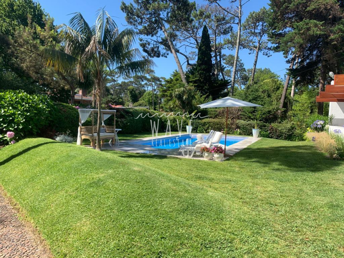 Casa ID.4289 - Moderna casa en alquiler temporal playa mansa 