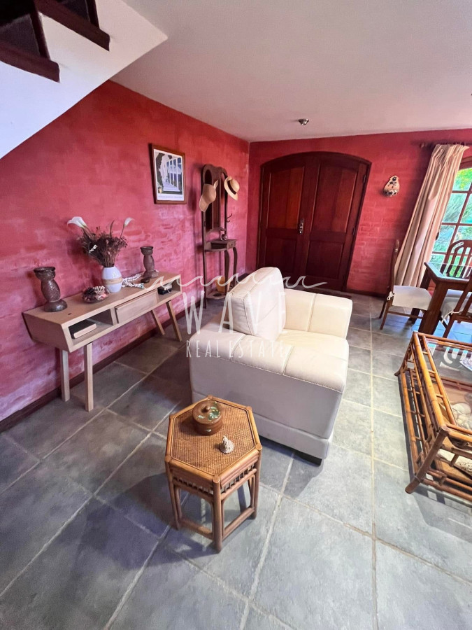 Casa ID.4714 - Casa en alquiler temporal en Manantiales, 4 dormitorios.