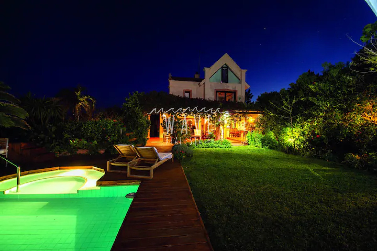 Casa ID.4625 - Casa de Lujo frente al Mar. 