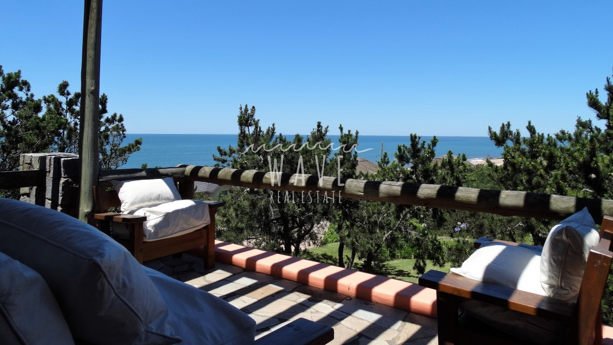 Casa ID.887 - Alquiler Temporal de Verano, Casa con 3 dormitorios en El Chorro, frente a la Playa