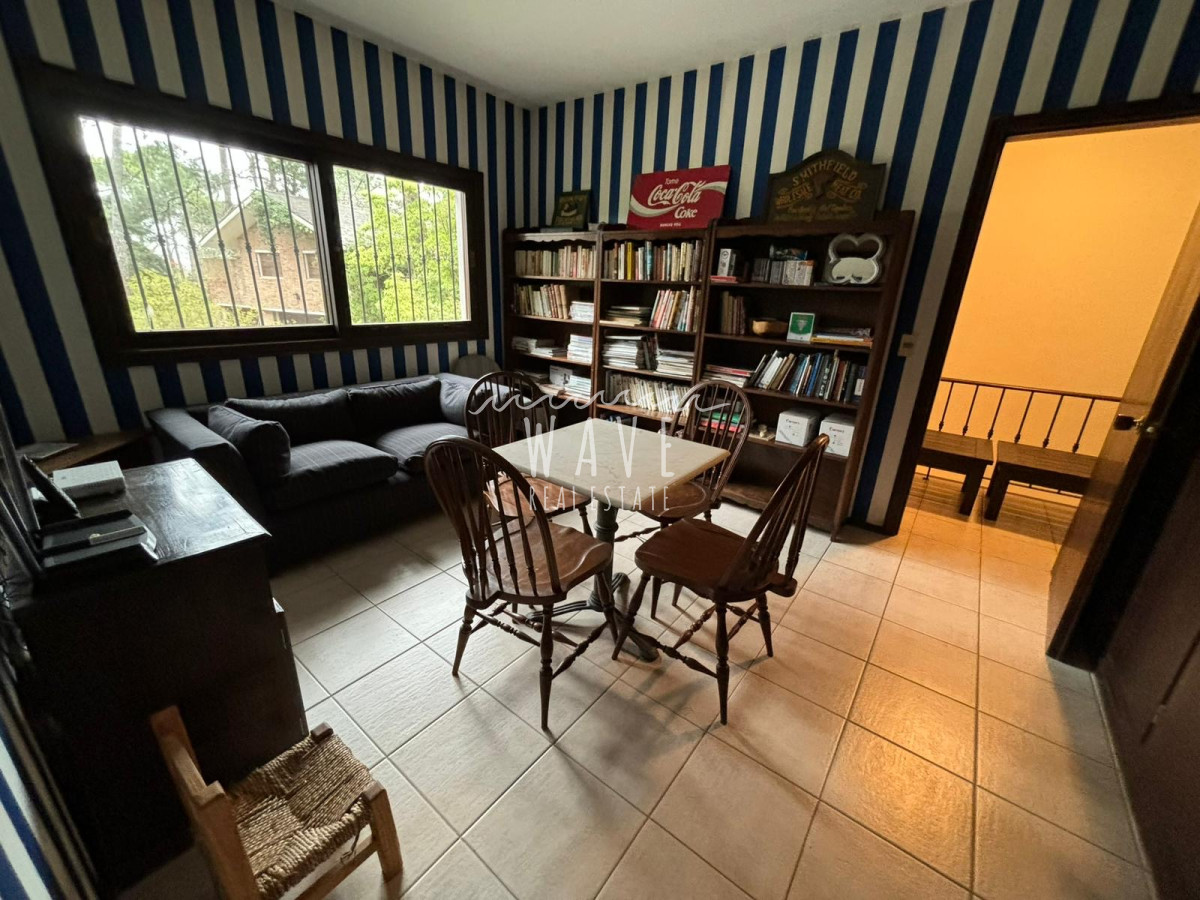 Casa ID.4421 - Venta espectacular Casa de 4 dormitorios en Mansa, Punta del este 