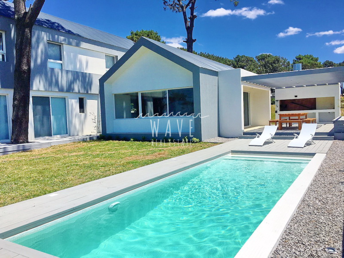 Casa ID.807 - Venta de casa de 5 dormitorios en Pinar del Faro