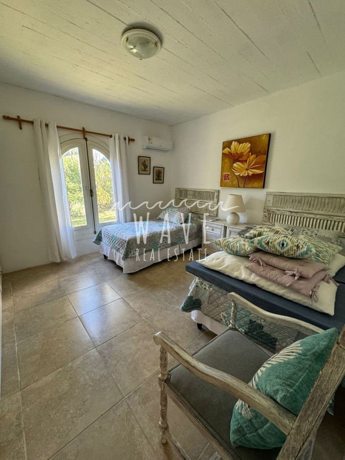 Casa ID.4582 - La Barra, zona Palmas de La Barra, muy cerca del centro comercial, 2 dormitorios, parrillero.