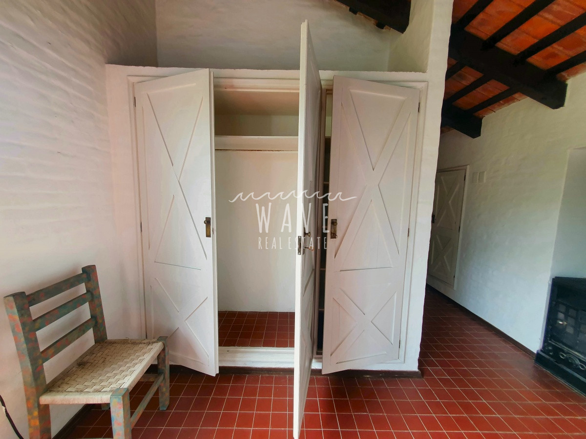 Casa ID.1391 - VENTA Y ALQUILER DE CASA DE 3 DORMITORIOS, 2 SUITES Y 3 BAÑOS EN LA BARRA