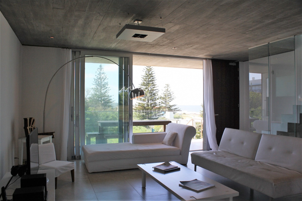 Casa ID.794 - Casa en venta en La Posta del Cangrejo , a metros del mar. 