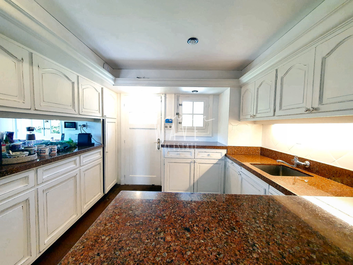 Casa ID.1393 - Venta de Casa de 6 dormitorios en San Rafael, Punta del Este.