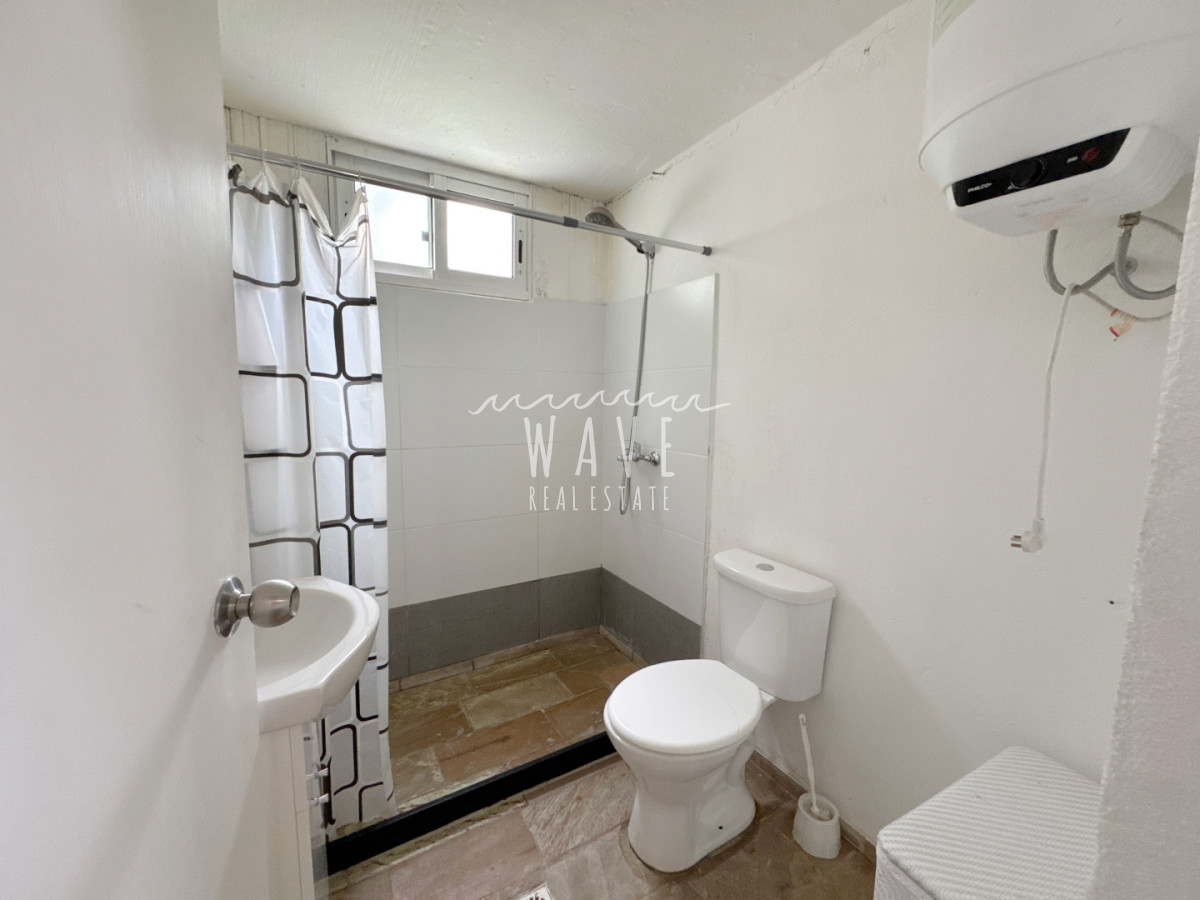 Casa ID.5037 - Venta, Casa de 3 dormitorios en Camino Lussich, Maldonado