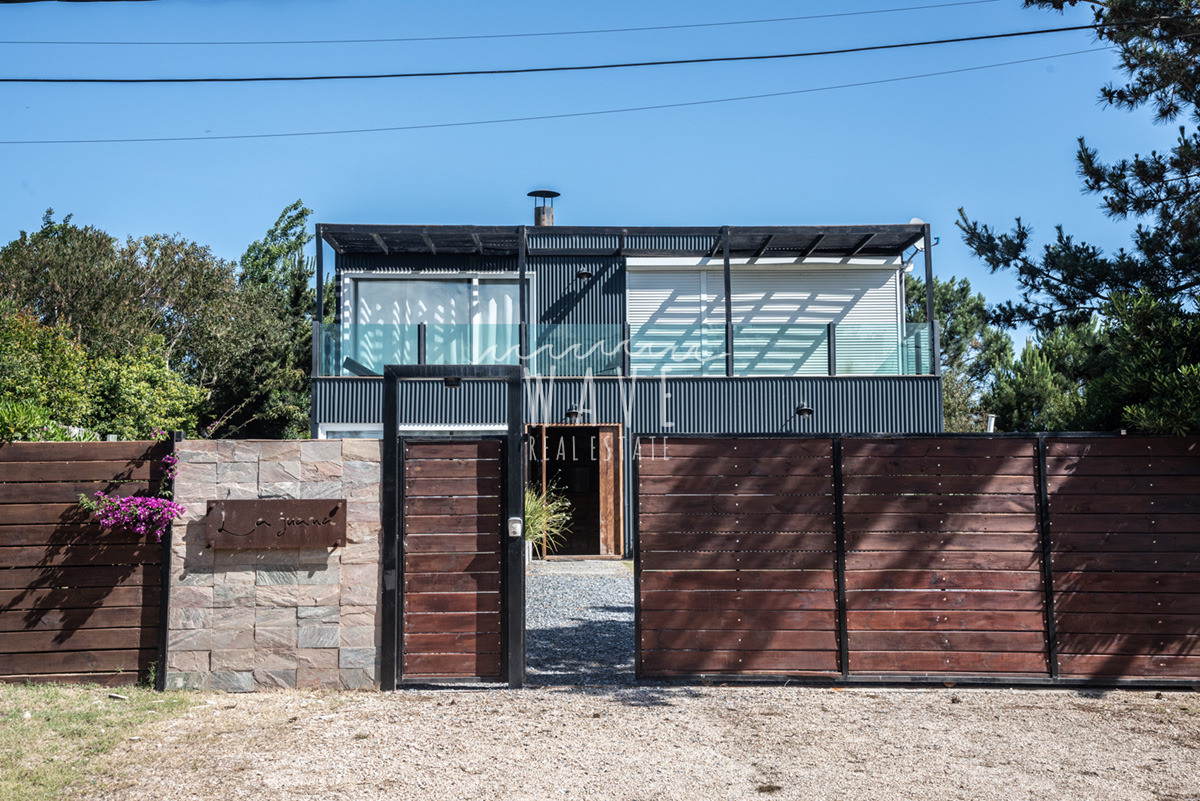 Casa ID.5399 - Venta Casa La Juanita Vista a la laguna 