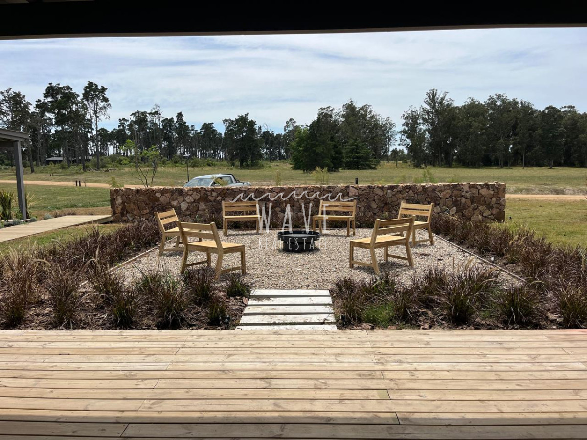 Casa ID.5412 - Venta Alquiler Casa 4 dormitorios y servicio Puerto Quetzal La barra