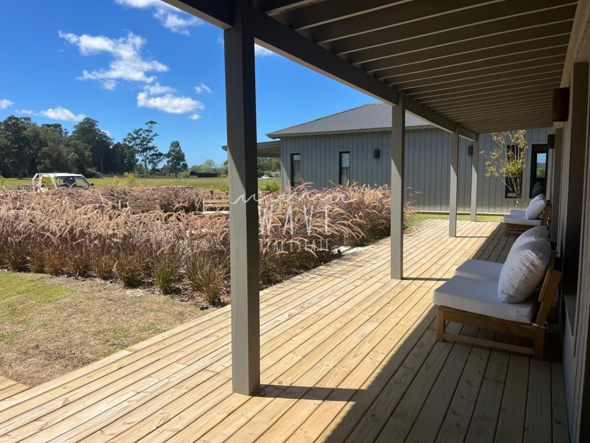 Casa ID.5412 - Venta Alquiler Casa 4 dormitorios y servicio Puerto Quetzal La barra