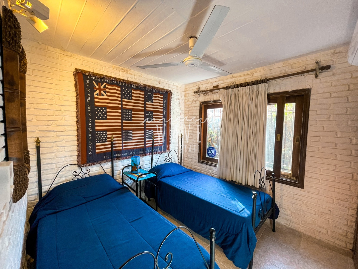 Casa ID.4349 - Alquiler y venta hermosa casa en playa mansa 