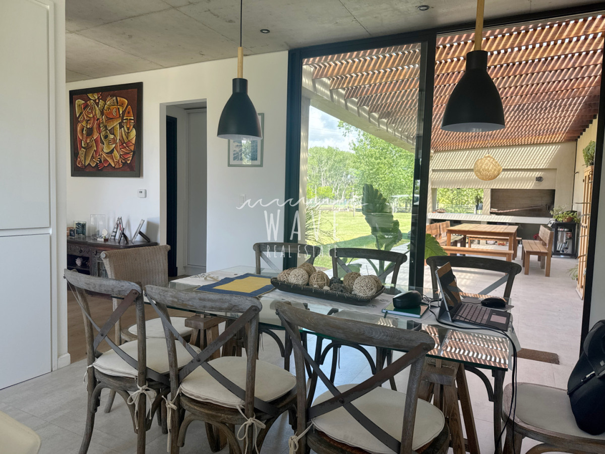 Casa ID.5126 - Venta, Casa de 3 dormitorios en Viñedos de la Tahona, Canelones