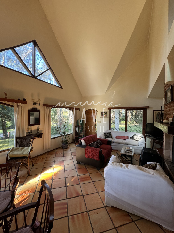 Casa ID.4420 - Casa en venta, Pinares, Punta del este