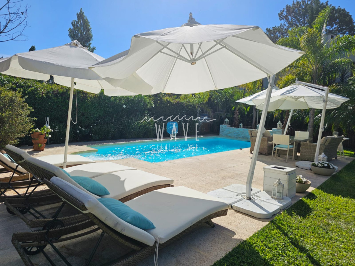 Casa ID.5461 - Venta Casa La Arbolada, Barrio Privado Punta del Este 