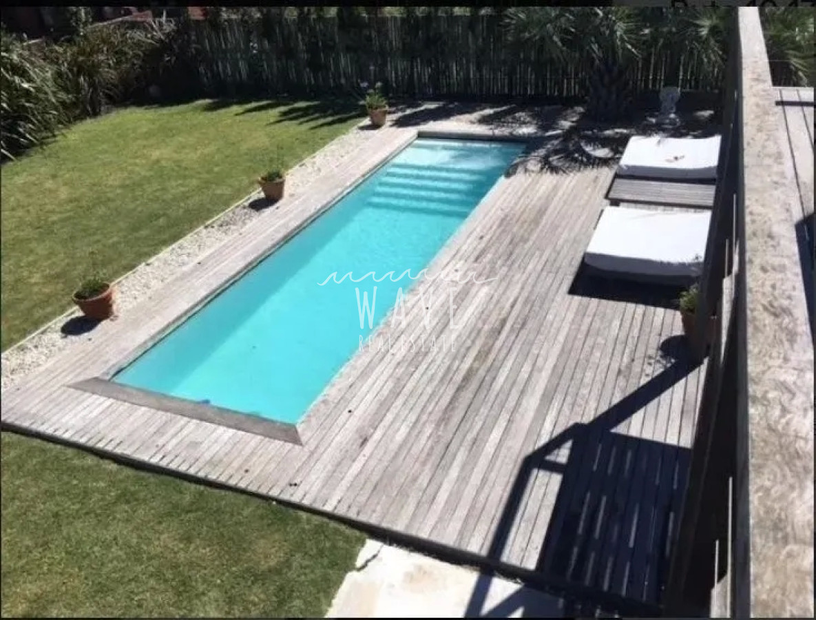 Casa ID.1409 - VENTA- JOSE IGNACIO-CASA CON PISCINA Y VISTA AL MAR-