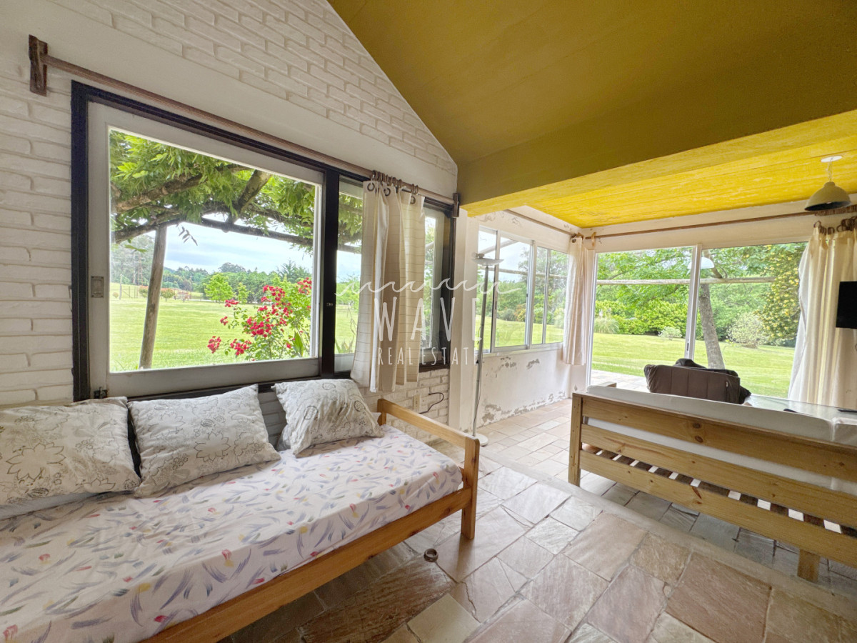 Casa ID.5037 - Venta, Casa de 3 dormitorios en Camino Lussich, Maldonado