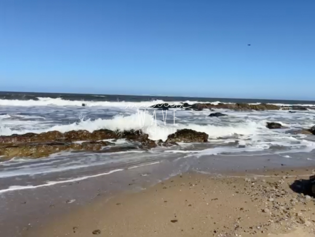 Casa ID.4975 - Venta de casa , con 4 dormitorios  en La Barra