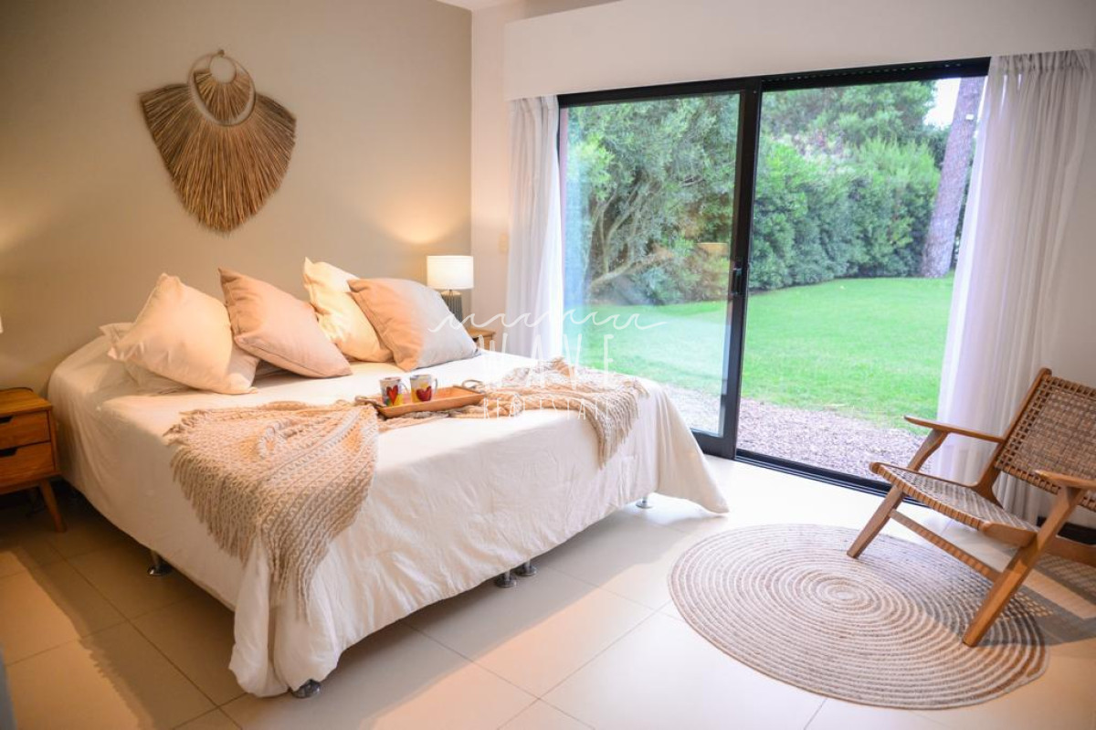 Casa ID.4034 - Espectacular casa en Alquiler, barrio privado,  Punta del Este, Barrio Privado La Arbolada 
