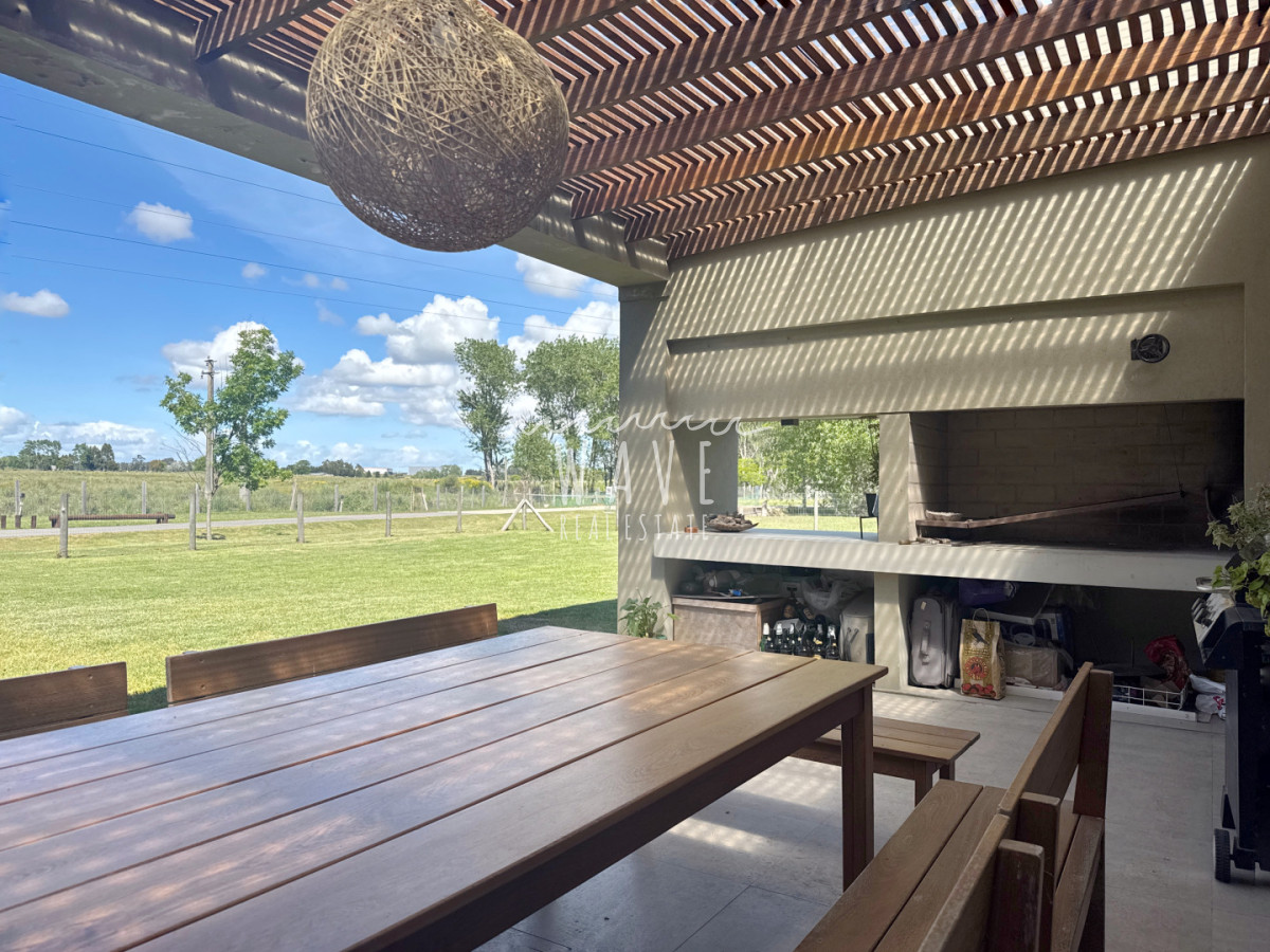 Casa ID.5126 - Venta, Casa de 3 dormitorios en Viñedos de la Tahona, Canelones