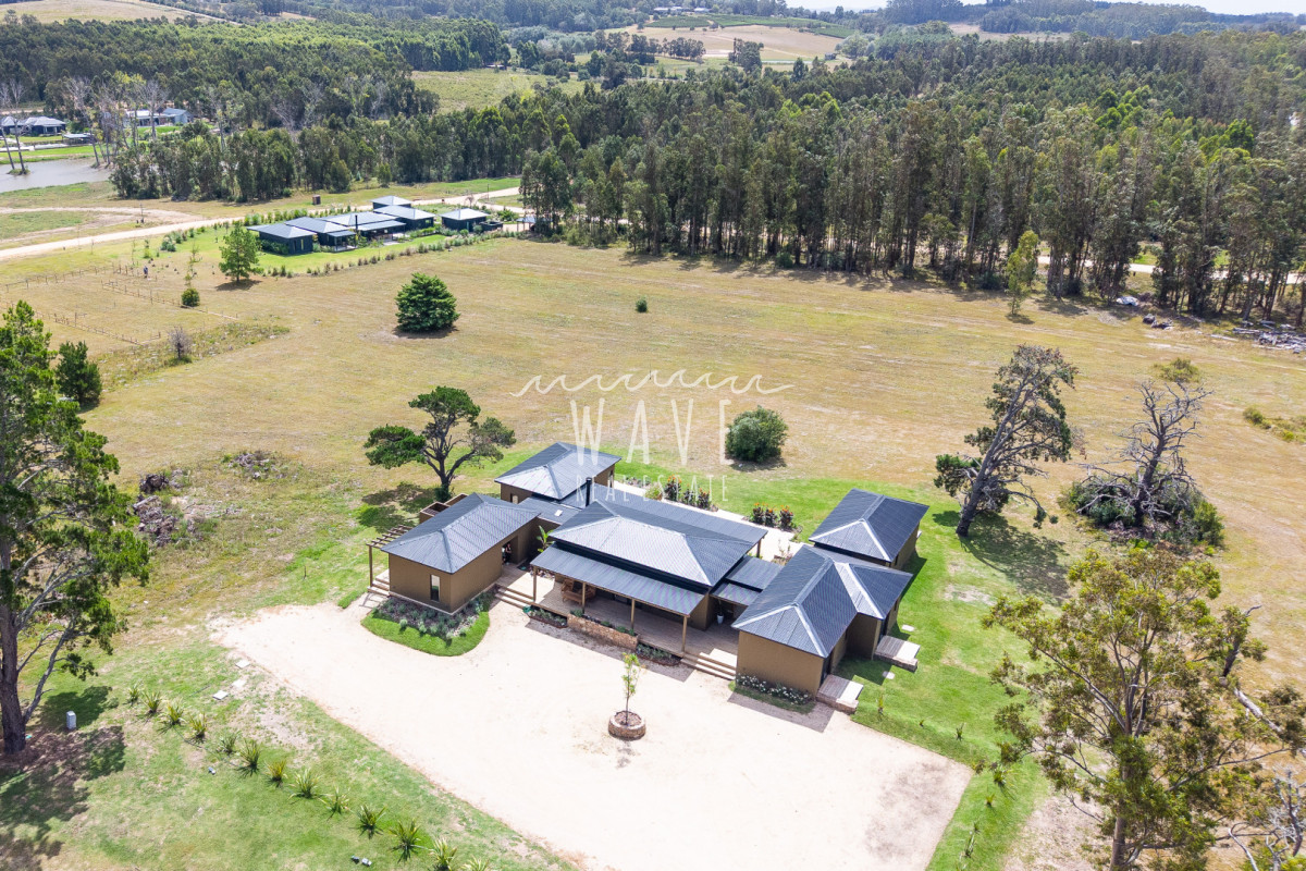 Casa ID.5413 - Venta Alquiler Casa 4 dormitorios Puerto Quetzal La Barra 