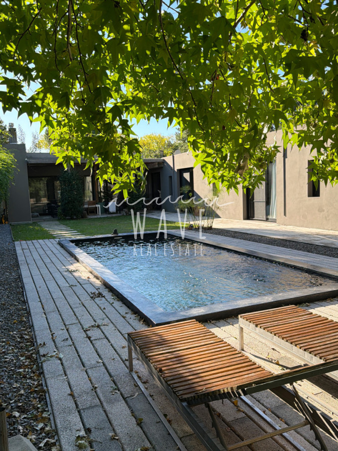 Casa ID.5489 - Venta casa Barrio Privado La Arbolada Punta del Este 