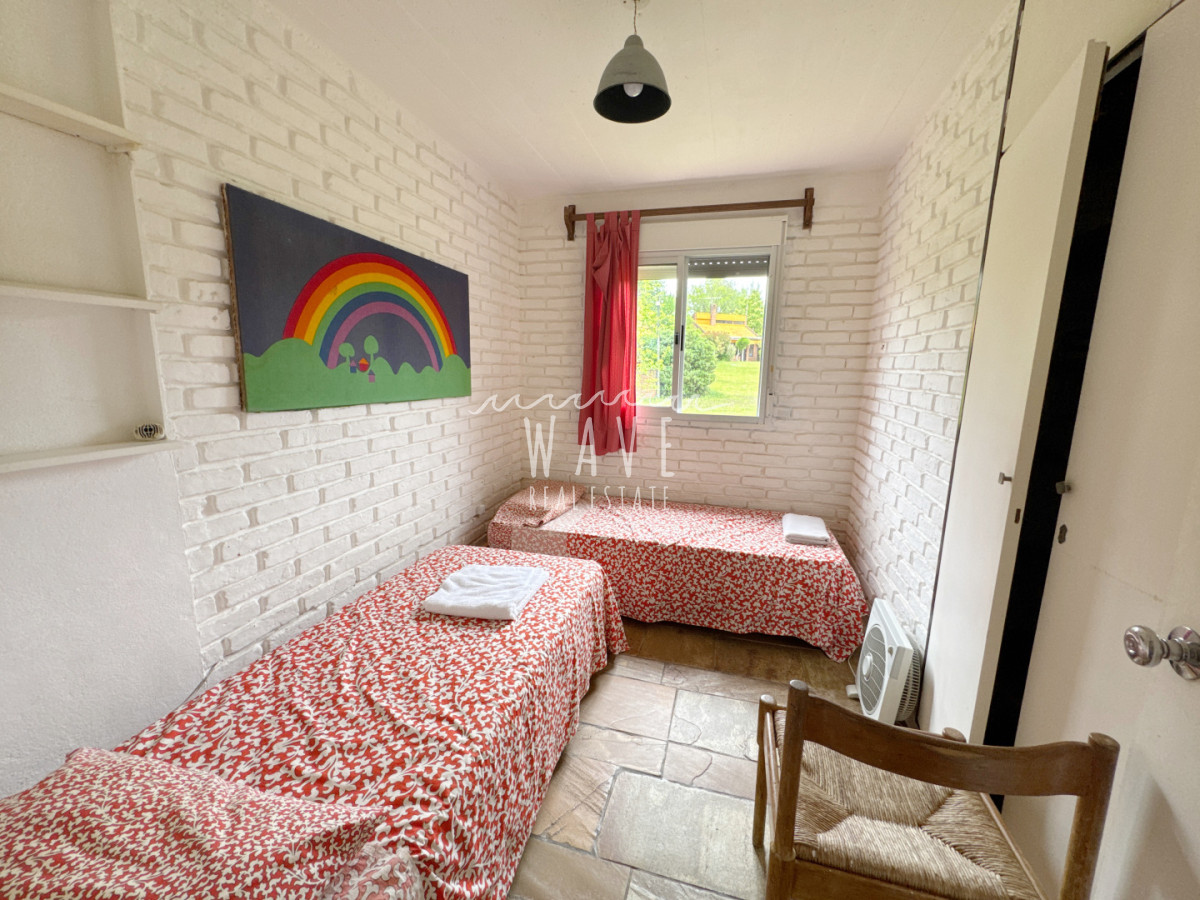 Casa ID.5037 - Venta, Casa de 3 dormitorios en Camino Lussich, Maldonado