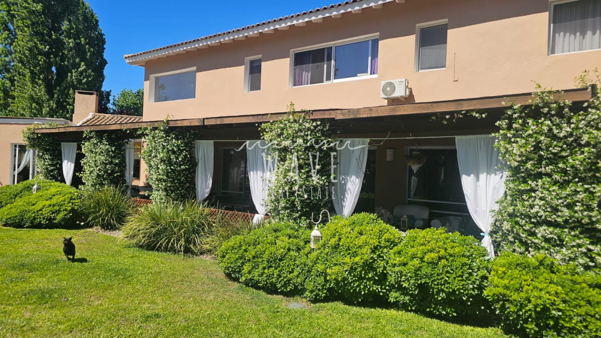 Casa ID.5461 - Venta Casa La Arbolada, Barrio Privado Punta del Este 