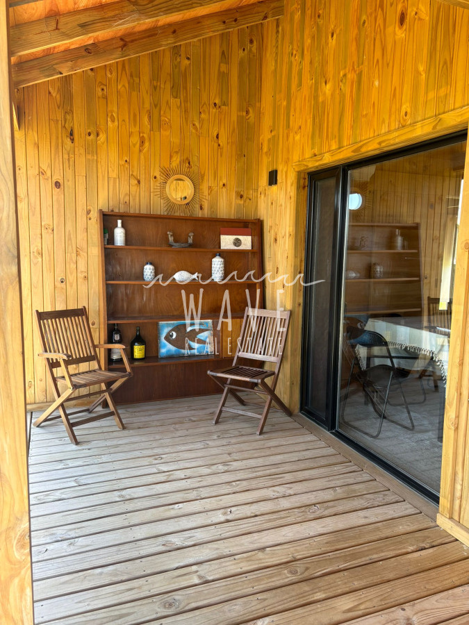 Casa ID.4902 - Venta de Casa y alquiler temporal , con 3 dormitorios en La Barra.